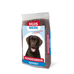 Huismerk hondenbrok geperst